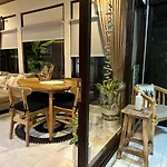Lotus Private Villa Sanur
